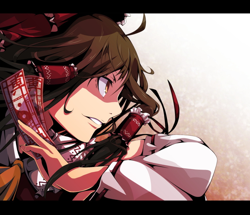 ascot, bad_id, bow, brown_hair, clenched_teeth, detached_sleeves, grin, hair_bow, hair_ornament, hair_tube, hair_tubes, hakurei_reimu, highres, japanese_clothes, miko, mizuki_(ekakichan), open_mouth, smile, solo, touhou, yellow_eyes