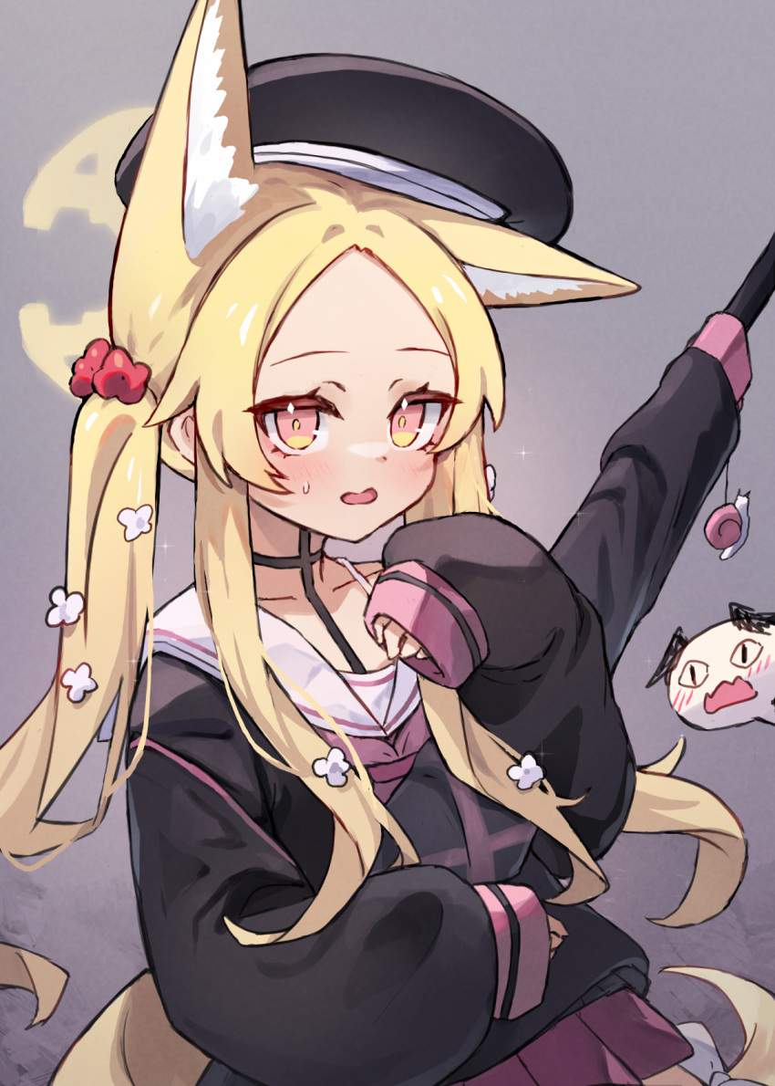 <|>_<|>, 2girls, animal_ear_fluff, animal_ears, beret, black_hat, black_shirt, blonde_hair