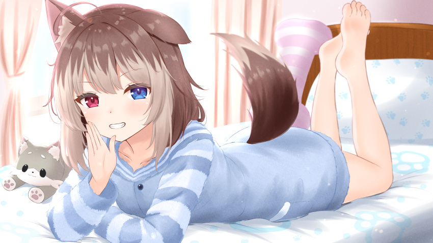 1girl, absurdres, animal_ear_fluff, animal_ears, arm_support, barefoot, bed, blue_eyes