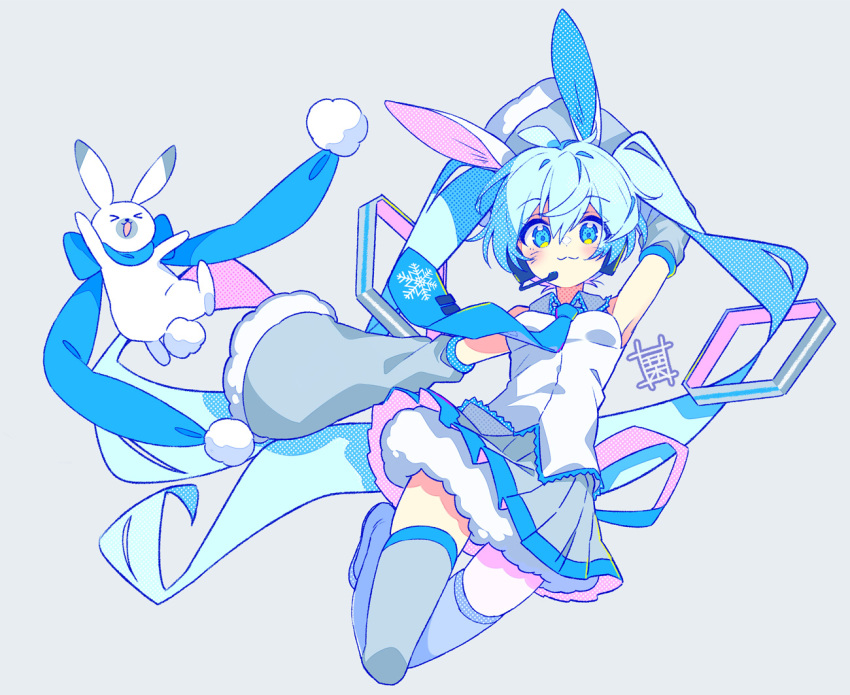 >_<, 1girl, :3, animal, animal_ears, arm_up, ben-day_dots, blue_eyes