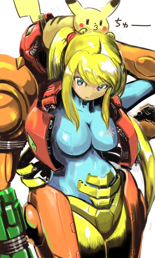 blonde_hair, blue_eyes, bodysuit, breasts, cleavage, dandy, large_breasts, long_hair, metroid, nintendo, o3o, pikachu, pokemon, ponytail, power_suit, samus_aran, skin_tight, super_smash_bros., undressing, varia_suit, weapon, zero_suit