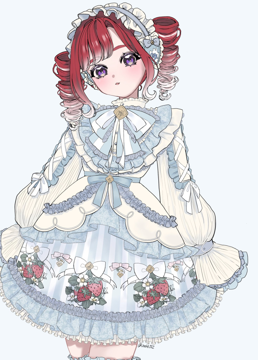 1girl, :3, alternate_costume, blue_bow, blue_bowtie, blue_hairband, blush, bow