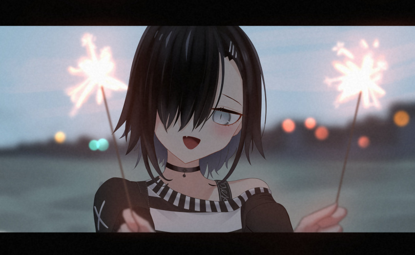 1girl, absurdres, black_choker, black_hair, black_shirt, blurry, blurry_background, blush, chisato_(hentai_prison), choker, commentary, english_commentary, fang, fireworks, grey_eyes, hair_ornament, hair_over_one_eye, hairclip, hentai_prison, highres, holding, holding_fireworks, letterboxed, looking_at_viewer, mokomoko_system, one_eye_covered, open_mouth, shirt, short_hair, skin_fang, solo, sparkler