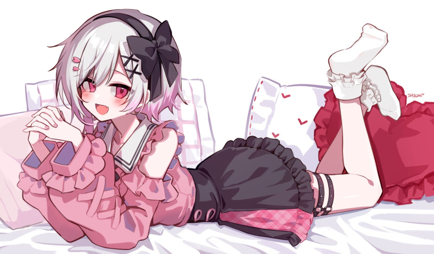 1girl, bare_shoulders, black_hairband, black_skirt, commentary, gradient_hair, grey_hair, hairband
