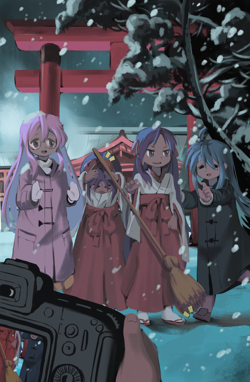 >_<, 1boy, 4girls, absurdres, ahoge, black_coat, blue_hair, bow