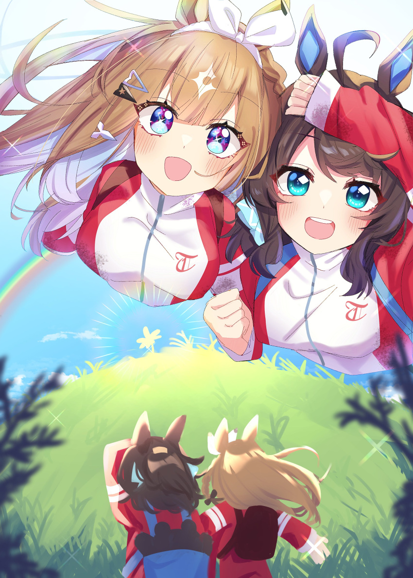 +_+, 2girls, absurdres, ahoge, almond_eye_(umamusume), animal_ears, backpack, bag, black_hair, blue_eyes, blue_sky, blush, bow, bow_hairband, braid, braided_sidelocks, breasts, brown_hair, colored_inner_hair, daring_tact_(umamusume), grass, hair_between_eyes, hair_ornament, hairband, hairclip, highres, hill, horse_ears, horse_girl, jacket, kumeuma, long_hair, medium_hair, multicolored_hair, multiple_girls, open_mouth, outdoors, rainbow, red_jacket, red_track_suit, sky, smile, symbol-shaped_pupils, teeth, tracen_training_uniform, track_jacket, track_suit, umamusume, upper_teeth_only, white_hairband, x-shaped_pupils