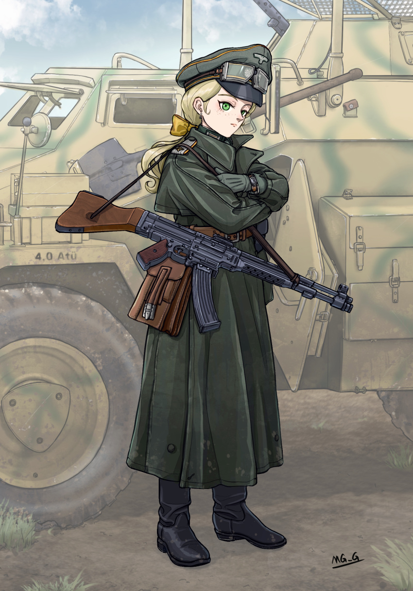 1girl, armored_car, armored_vehicle, artist_name, assault_rifle, belt, black_boots, black_hat, blonde_hair, boots, bow, brown_bag, brown_belt, camouflage, camouflage_paint, closed_mouth, coat, combat_boots, commentary_request, crossed_arms, day, desert_camouflage, earrings, full_body, german_commentary, goggles, goggles_on_headwear, grass, green_coat, green_hat, green_jacket, gun, gun_sling, hair_bow, hat, highres, jacket, jewelry, leichter_panzerspahwagen, long_hair, long_sleeves, looking_to_the_side, low_ponytail, machine_gun, mg34, mg_g, military, military_coat, military_hat, military_uniform, military_vehicle, mkb42, motor_vehicle, nose, original, outdoors, peaked_cap, plain_epaulettes, ponytail, reichsadler, rifle, sdkfz_222, shovel, solo, stg44, tsurime, two-tone_hat, watch, weapon, wehrmacht, world_war_ii, yellow_bow