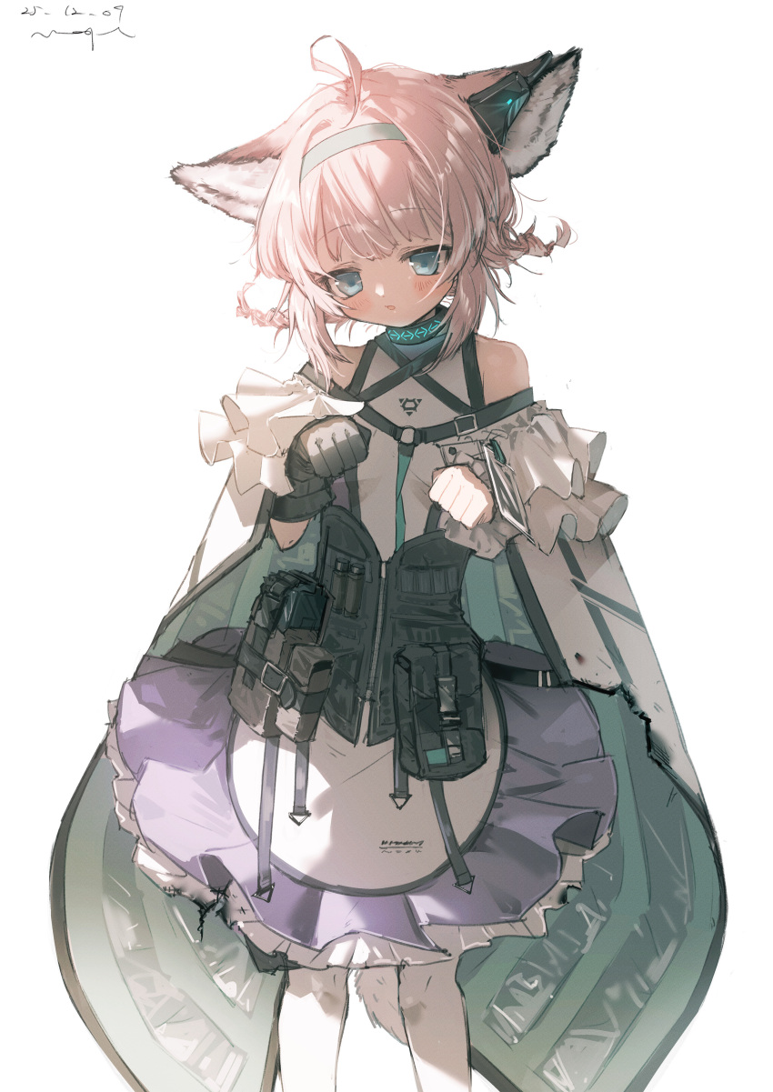 1girl, absurdres, ahoge, animal_ears, arknights, bare_shoulders, black_gloves, blue_eyes