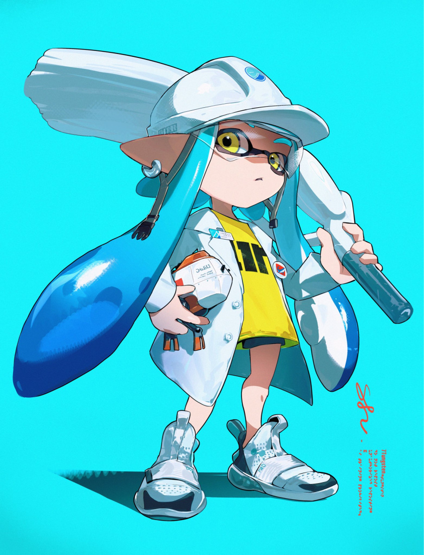 1girl, 7tungsten, autobomb_(splatoon), black_shorts, blue_background, blue_hair, closed_mouth, coat