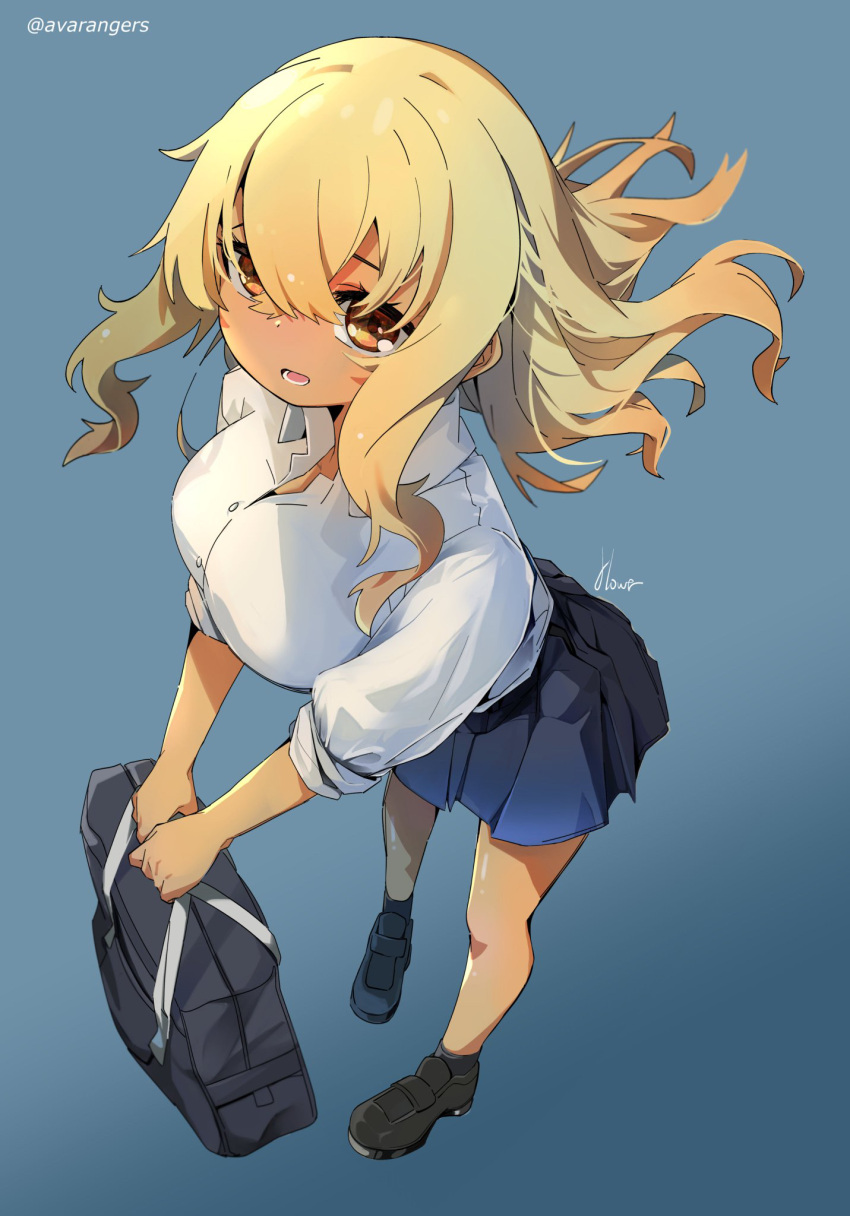 1girl, artist_name, avarangers, bag, black_shoes, black_socks, blonde_hair, blue_background