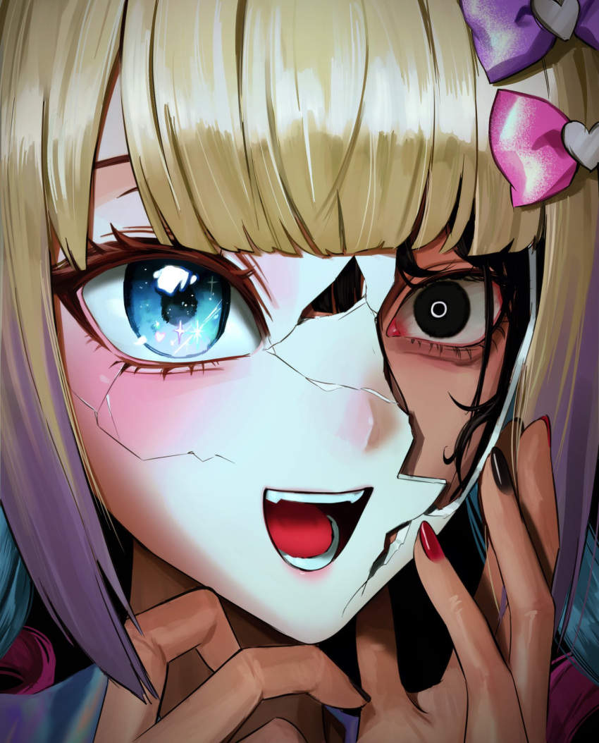 2girls, :d, aegyo_sal, ame-chan_(needy_girl_overdose), black_eyes, black_hair, blonde_hair, bloodshot_eyes