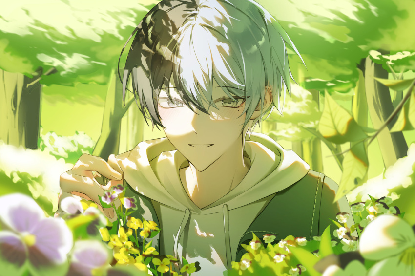 1boy, absurdres, aoyagi_touya, blue_hair, clenched_teeth, commentary, drawstring, flower, hair_between_eyes, hands_up, highres, hood, hood_down, hoodie, jacket_over_hoodie, looking_at_viewer, male_focus, mole, mole_under_eye, moonpe_3v3, multicolored_hair, outdoors, project_sekai, short_hair, smile, solo, split-color_hair, teeth, tree, two-tone_hair, upper_body, white_hoodie
