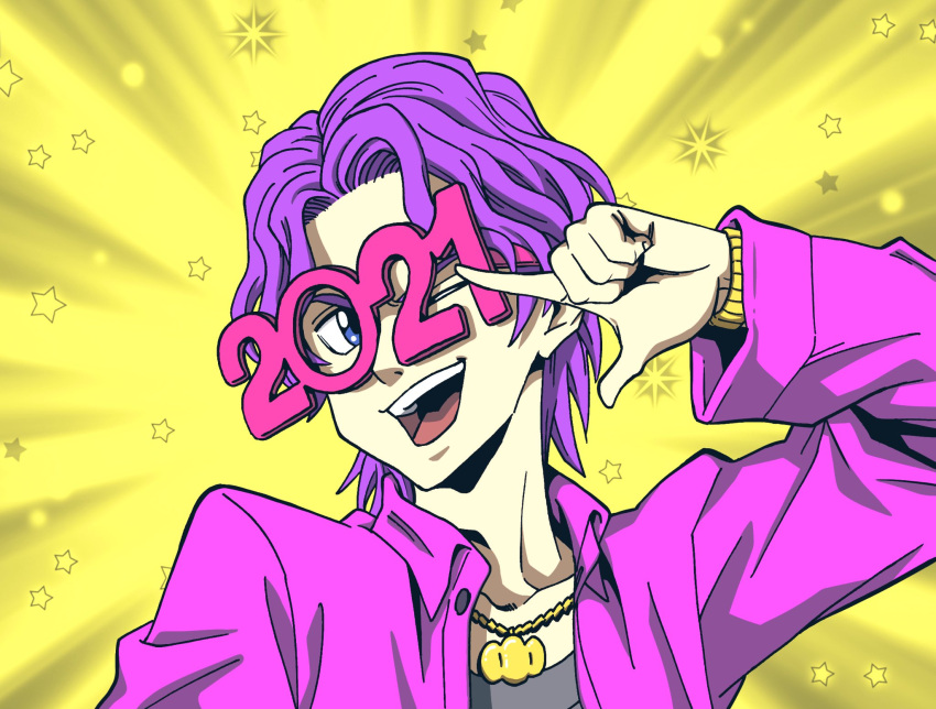 1boy, 2021, blue_eyes, bracelet, commentary_request, gold_necklace, highres, jewelry, lee_(dragon_garou), male_focus, napoli_no_otokotachi, necklace, one_eye_closed, open_mouth, portrait, purple_hair, purple_shirt, ranchupa_(napoli_no_otokotachi), shirt, smile, solo, star_(symbol), yellow_background