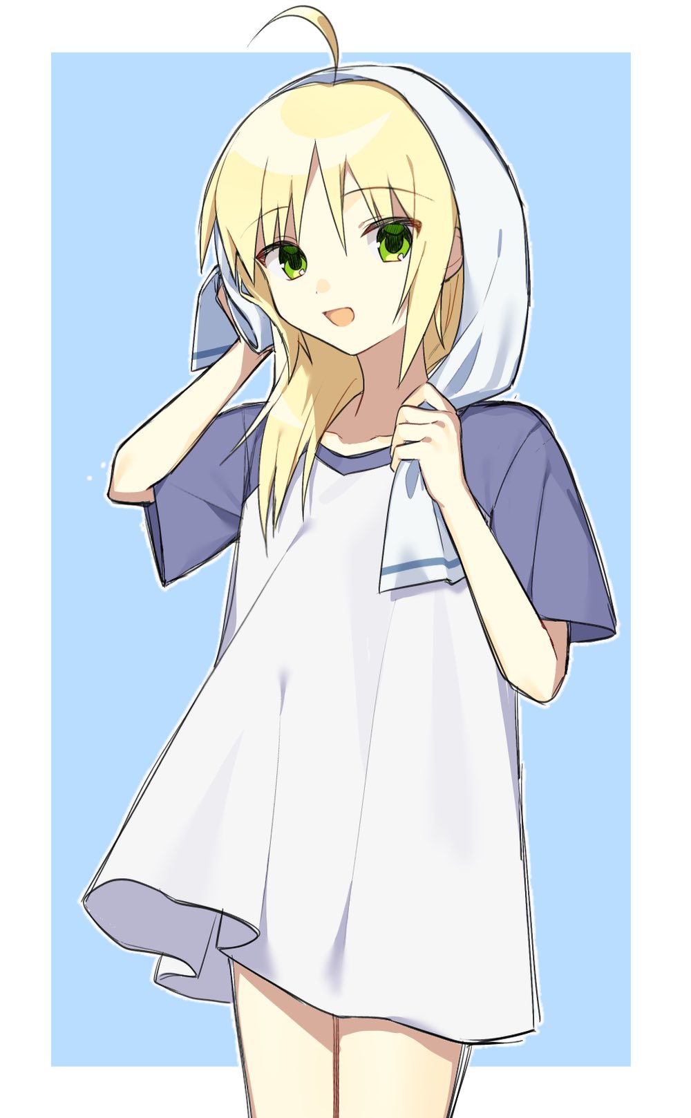 ahoge, artoria_pendragon_(fate), blonde_hair, blue_background, border, drying, drying_hair, drying_own_hair
