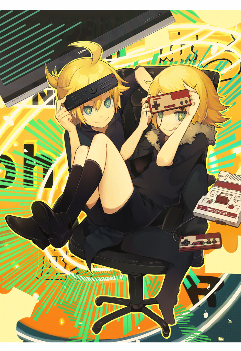 1boy, 1girl, :q, ahoge, aki_(mare_desiderii), black_legwear, blonde_hair, brother_and_sister