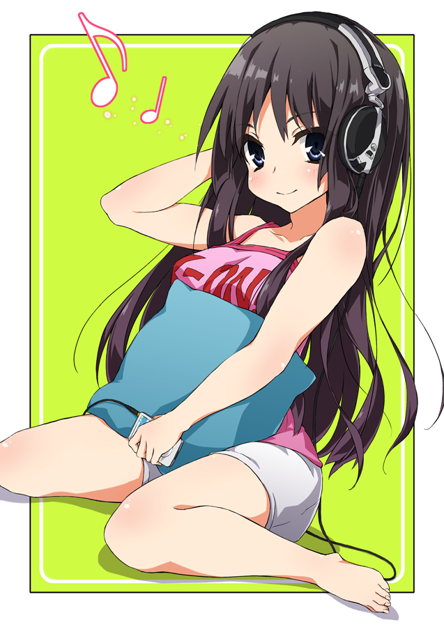 akiyama_mio, barefoot, black_hair, blue_eyes, casual, digital_media_player, headphones, ipod