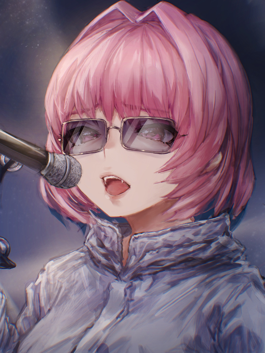 1girl, blurry, blurry_background, breasts, choppy_bangs, commentary_request, fangs, grey_background