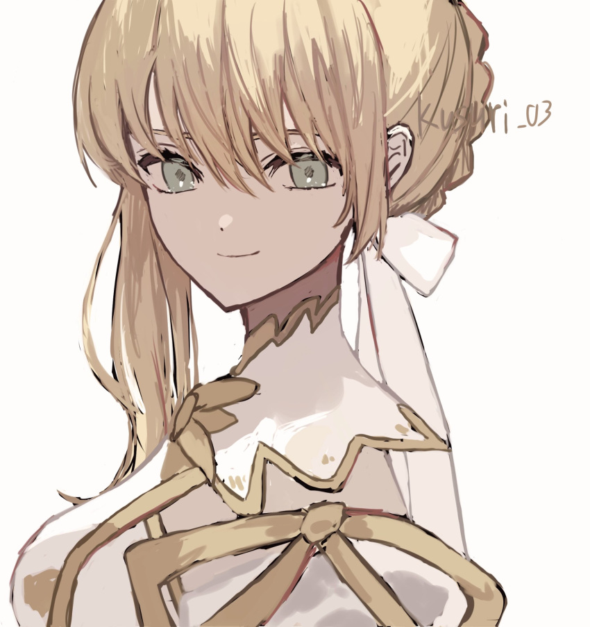 1girl, artoria_pendragon_(fate), blonde_hair, breasts, detached_sleeves, fate/grand_order, fate_(series), green_eyes