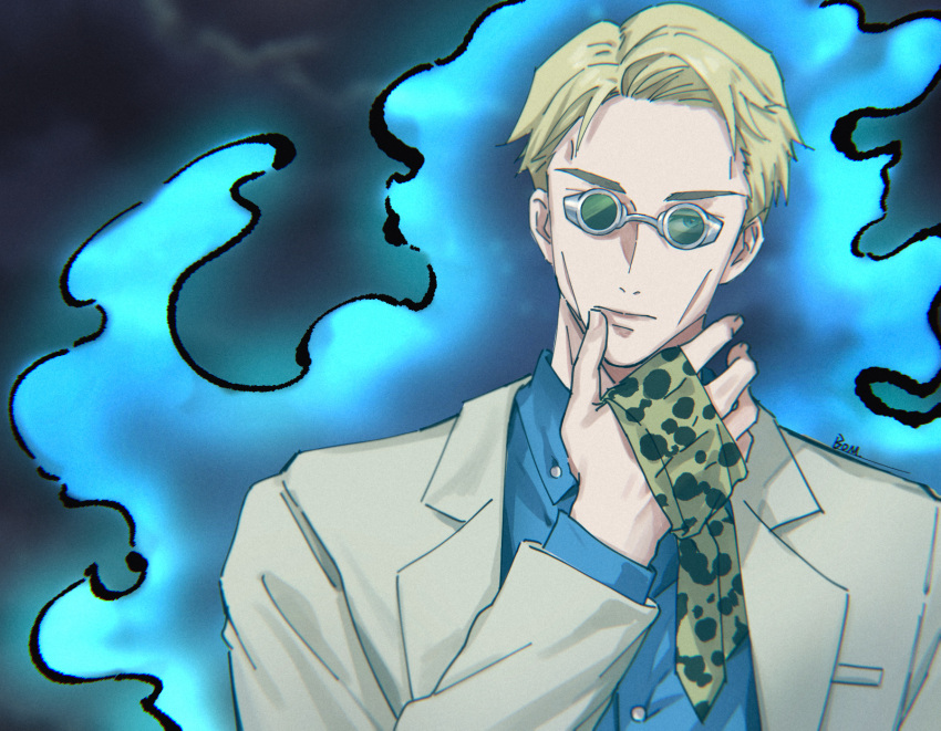 1boy, blonde_hair, blue_shirt, bom-r, cheekbones, collared_shirt, commentary_request, green-tinted_eyewear, green_necktie, highres, holding, holding_unworn_clothes, holding_unworn_necktie, jacket, jujutsu_kaisen, looking_at_viewer, male_focus, mature_male, nanami_kento, necktie, shirt, solo, tinted_eyewear, unworn_necktie, upper_body, white_jacket