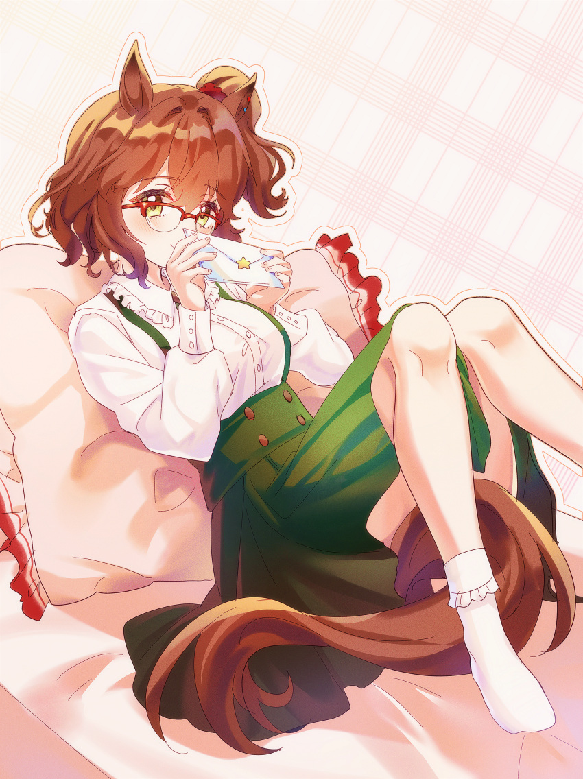 1girl, absurdres, animal_ears, aston_machan_(casual)_(umamusume), aston_machan_(umamusume), blush, brown_hair, camellia_(camel_mal)