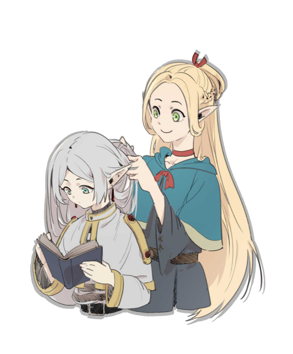 2girls, blonde_hair, blue_eyes, book, capelet, crossover, dsprite23, dungeon_meshi