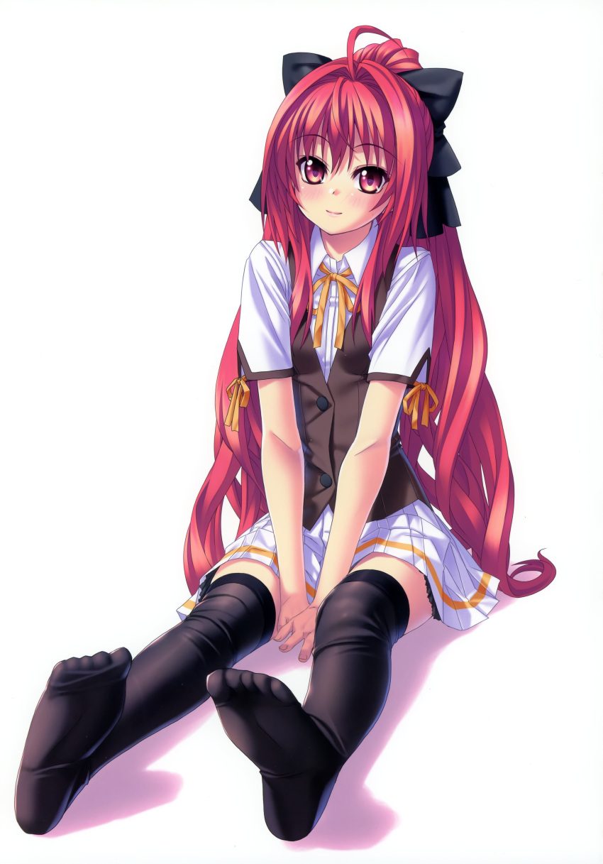 ahoge, black_legwear, blush, bow, corticarte_apa_lagranges, feet, hair_bow, highres