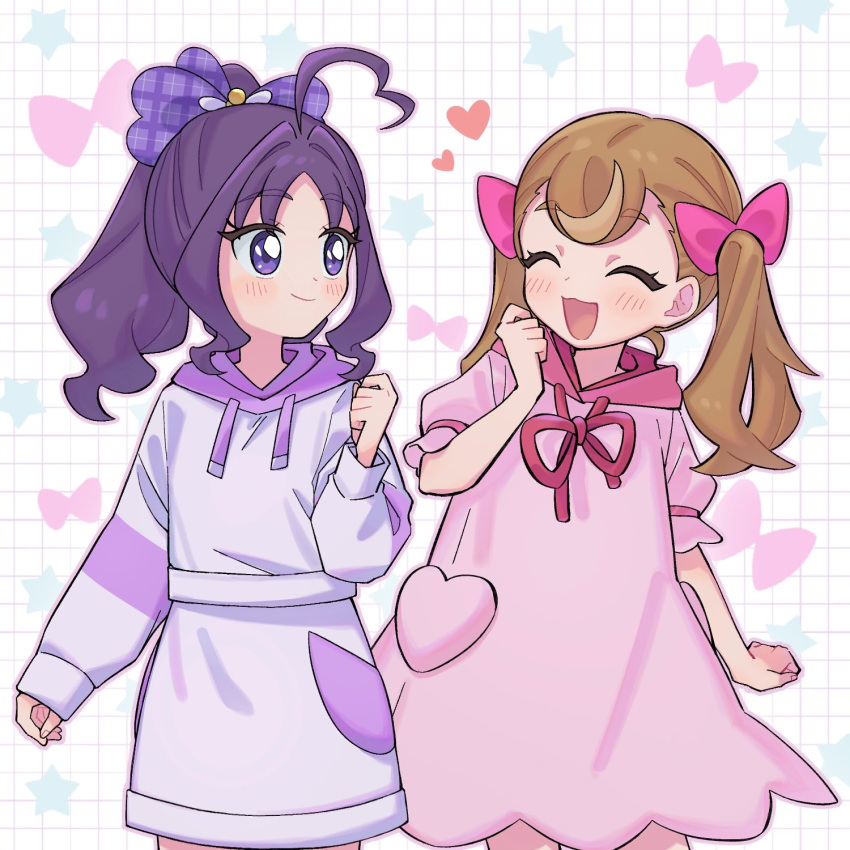 2girls, ^_^, ahoge, aka_tsy, alternate_hairstyle, blush, bow, bow_background, brown_hair, chinese_commentary, closed_eyes, closed_mouth, commentary, cowboy_shot, curled_fingers, drawstring, dress, facing_another, fingernails, frilled_sleeves, frills, grid_background, hair_bow, hair_intakes, hairstyle_switch, hand_up, happy, heart, heart_background, heart_pockets, highres, hood, hood_down, hooded_dress, hoodie, in-franchise_crossover, inukai_komugi, kimi_to_idol_precure, long_hair, long_sleeves, looking_at_another, miniskirt, multiple_girls, open_mouth, pink_bow, pink_dress, plaid_bow, pocket, ponytail, precure, puffy_short_sleeves, puffy_sleeves, purple_bow, purple_hair, purple_hoodie, purple_skirt, raised_eyebrows, shigure_kokoro, short_dress, short_sleeves, side-by-side, skirt, smile, thick_eyebrows, tied_drawstring, twintails, violet_eyes, white_background, wonderful_precure!