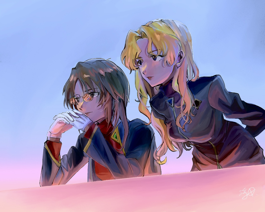 2girls, arms_behind_back, black_coat, blonde_hair, blue_background, blue_eyes, breasts, brown_hair