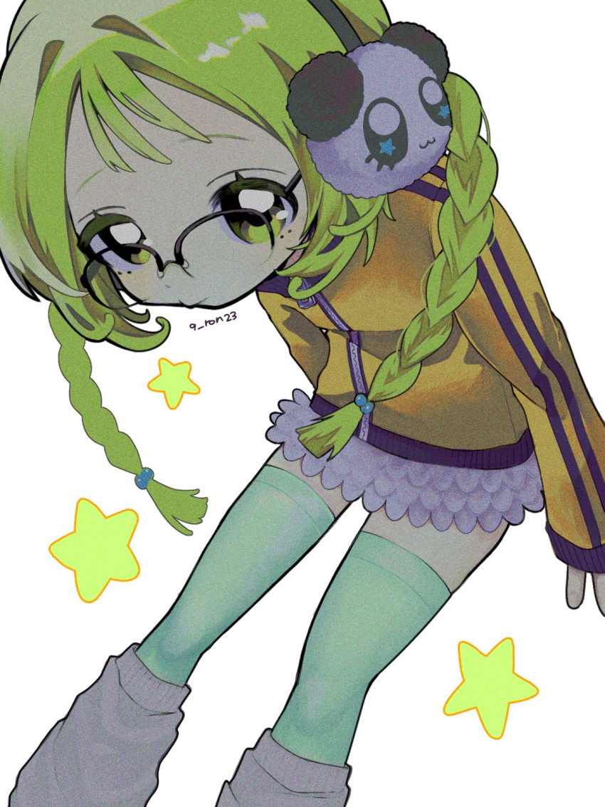 1girl, 9_ron23, beads, black_hairband, black_trim, braid, closed_mouth, feet_out_of_frame