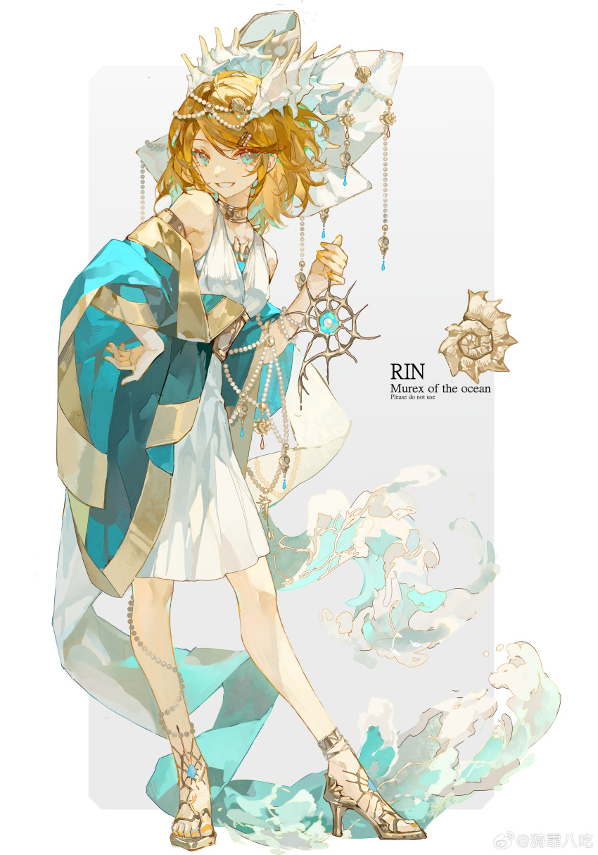 1girl, absurdres, blonde_hair, chinese_commentary, choker, clenched_teeth, collar, commentary_request, dress, english_text, fangs, fingernails, gem, green_eyes, green_hair, hair_ornament, hairclip, hand_on_own_hip, highres, holding, holding_shell, jewelry, kagamine_rin, kagamine_rin_(vocaloid4), looking_at_viewer, open_mouth, pearl_(gemstone), pearl_hair_ornament, pendant, qungua, sandals, seashell, shell, shell_hair_ornament, short_hair, smile, spread_legs, teeth, thigh_strap, vocaloid, water, waves, white_dress, yellow_nails, yifei_ba_chi