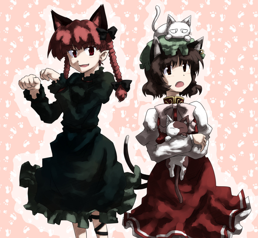 animal_ears, animal_on_head, braid, brown_eyes, cat, cat_ears, cat_on_head, cat_pose