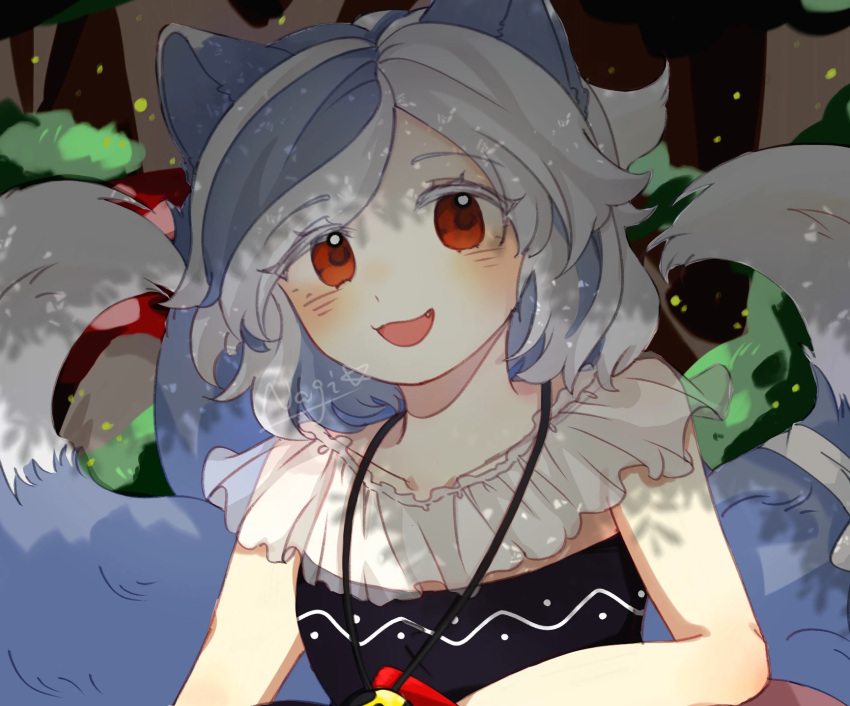 1girl, animal_ears, bear_trap, blue_hair, chinese_commentary, commentary_request, dog_ears, dog_girl