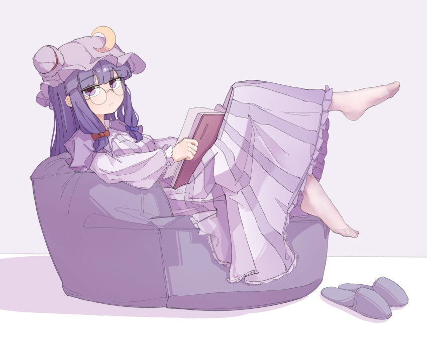 1girl, book, chinese_commentary, commentary_request, feet, fengzhong_yuntuan, full_body, glasses