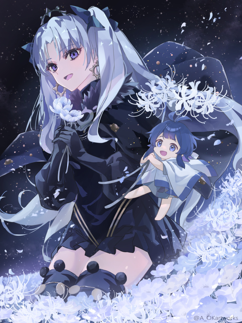 :d, antenna_hair, aopix_001, black_dress, black_gloves, black_thighhighs, blue_eyes, cape, cloak, commentary_request, dress, earrings, elbow_gloves, ereshkigal_(fate), ereshkigal_alter_(fate), fate/grand_order, fate_(series), field, flower, flower_field, gloves, highres, holding, holding_flower, jewelry, kneeling, long_hair, looking_at_viewer, smile, spider_lily, sukunabikona_(fate), thigh-highs, twitter_username, violet_eyes, white_flower