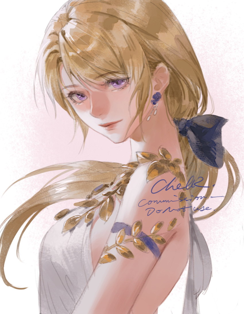 1girl, absurdres, artist_name, blonde_hair, chelr, chinese_commentary, closed_mouth, commentary_request, commission, earrings, final_fantasy, final_fantasy_xiv, from_side, gradient_background, highres, jewelry, long_hair, looking_at_viewer, looking_to_the_side, radial_gradient_background, simple_background, solo, upper_body, violet_eyes, warrior_of_light_(ff14)