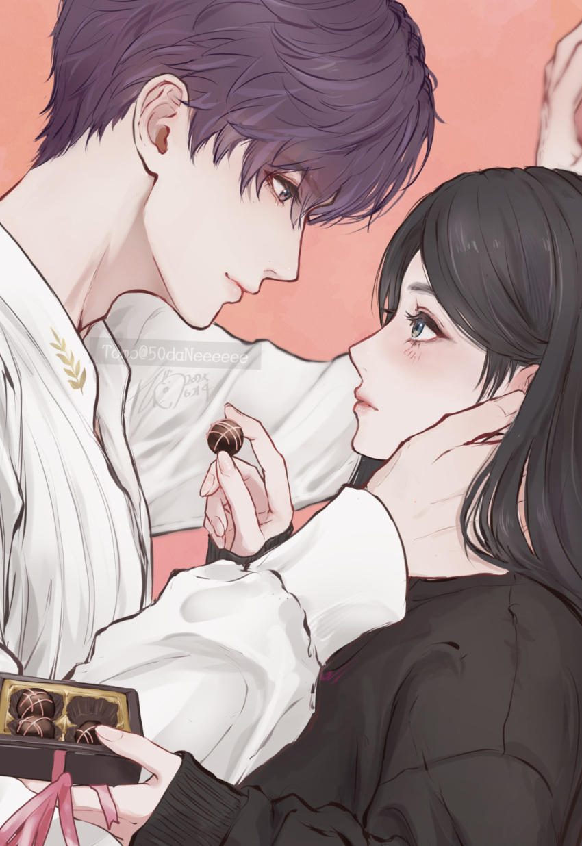 1boy, 1girl, 50daneeeeee, black_hair, blush, brown_eyes, chocolate, couple
