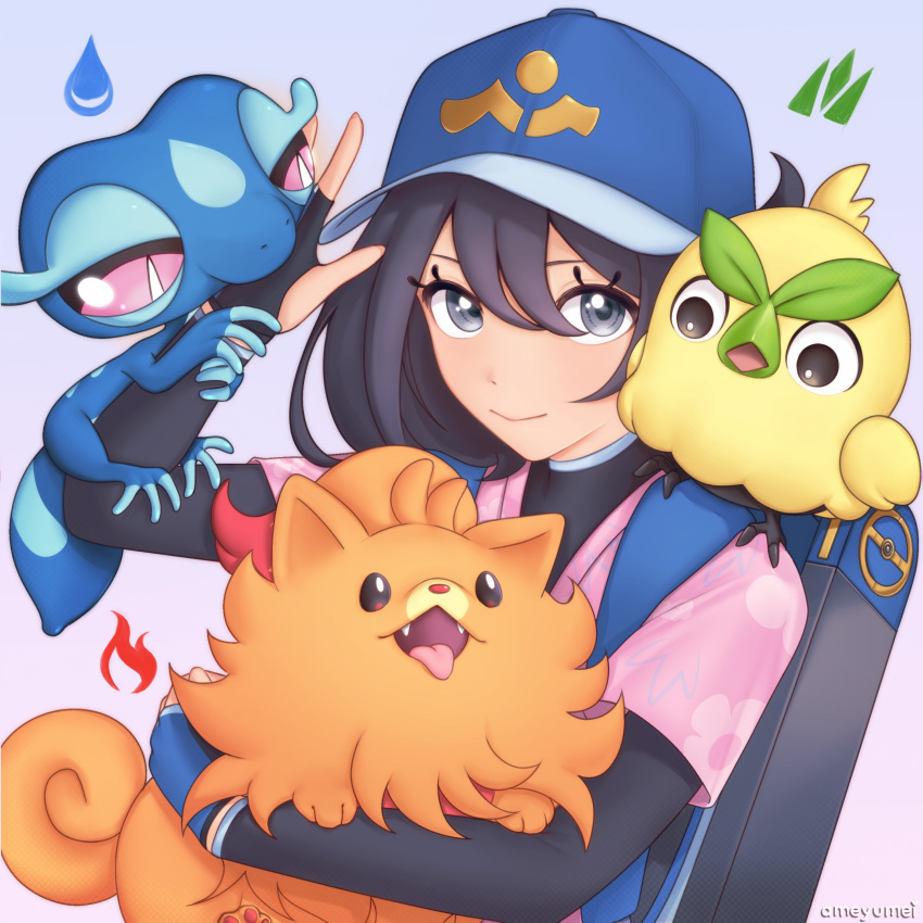 1girl, absurdres, ameyumei, artist_name, backpack, bag, black_hair, blue_hat, browt, closed_mouth, commentary, eyelashes, female_protagonist_(pokemon_ww), floral_print, gecqua, grey_background, grey_eyes, hair_between_eyes, hat, highres, holding, holding_pokemon, medium_hair, pink_shirt, pokemon, pokemon_(creature), pokemon_ww, pombon, shirt, smile, starter_pokemon_trio, undershirt