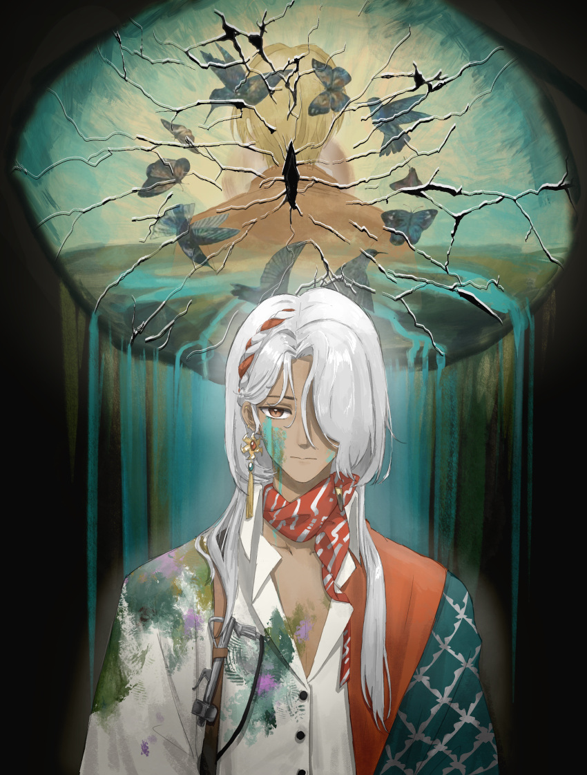 1girl, absurdres, anil_(reverse:1999), bird, brown_eyes, bug, butterfly, chinese_commentary, commentary_request, crack, dark_background, earrings, hair_over_one_eye, highres, hummingbird, jewelry, long_hair, looking_at_viewer, neckerchief, one_eye_covered, paint_on_clothes, paint_splatter, paint_splatter_on_face, red_neckerchief, reverse:1999, shirt, solo, upper_body, wengyan, white_hair, white_shirt