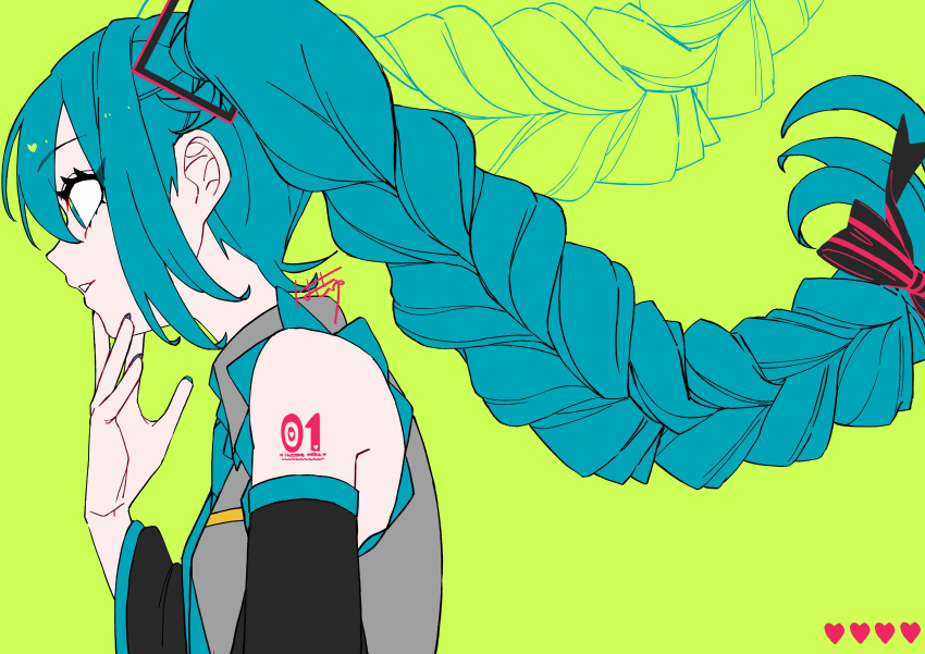 1girl, absurdres, alternate_hairstyle, aqua_eyes, aqua_hair, aqua_nails, aqua_trim, bare_shoulders, black_bow, black_sleeves, bow, braid, collared_shirt, commentary, detached_sleeves, double-parted_bangs, eiku, finger_to_own_chin, fish, floating_hair, from_side, green_background, grey_shirt, grin, hair_between_eyes, hair_bow, heart, high_twin_braids, highres, long_sleeves, looking_ahead, number_tattoo, pink_bow, shirt, shoulder_tattoo, sidelocks, signature, simple_background, smile, solo, tattoo, twin_braids, two-tone_bow, untranslatable_commentary, upper_body, vocaloid, wing_collar