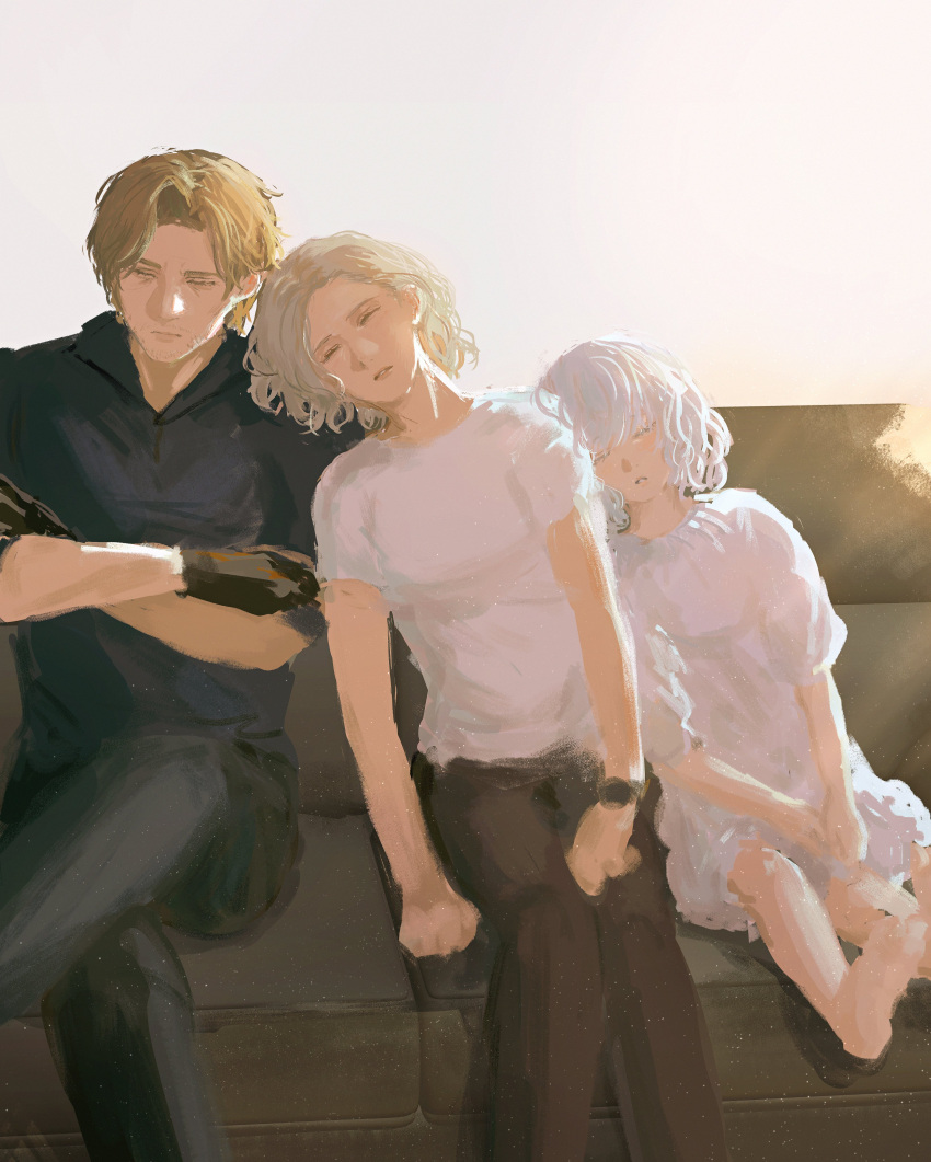 1boy, 2girls, absurdres, black_gloves, blonde_hair, couch, dosukoi_tsukimiyama, dress