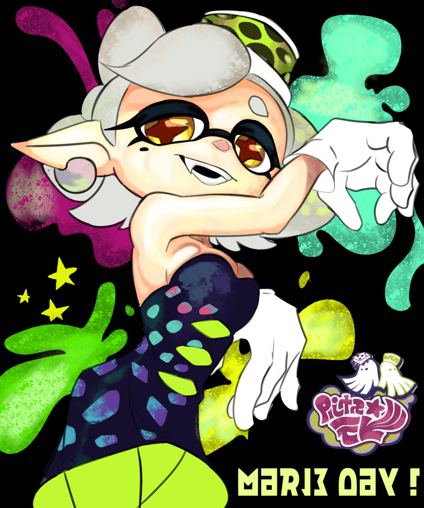 +_+, 1girl, absurdres, artge4r5, black_dress, bow-shaped_hair, dress, earrings, food, food_on_head, gloves, green_pantyhose, grey_hair, highres, inkling, jewelry, marie_(splatoon), marie_(squid_sisters_outfit)_(splatoon), mole, mole_under_eye, object_on_head, pantyhose, pointy_ears, short_dress, smile, splatoon_(series), stay_fresh_(pose), strapless, strapless_dress, sushi, swept_bangs, tentacle_hair, updo, white_gloves, yellow_eyes