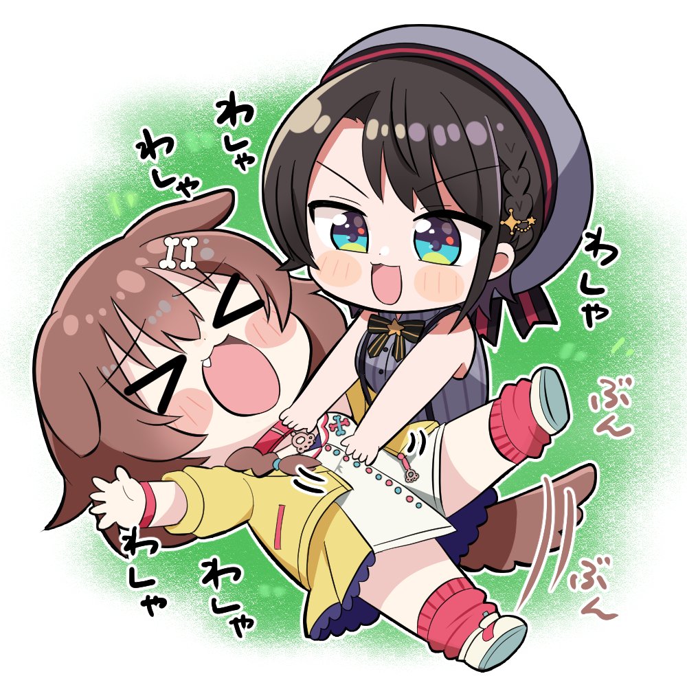 >_<, 2girls, :3, :d, animal_ears, bare_arms, bare_shoulders, black_hair