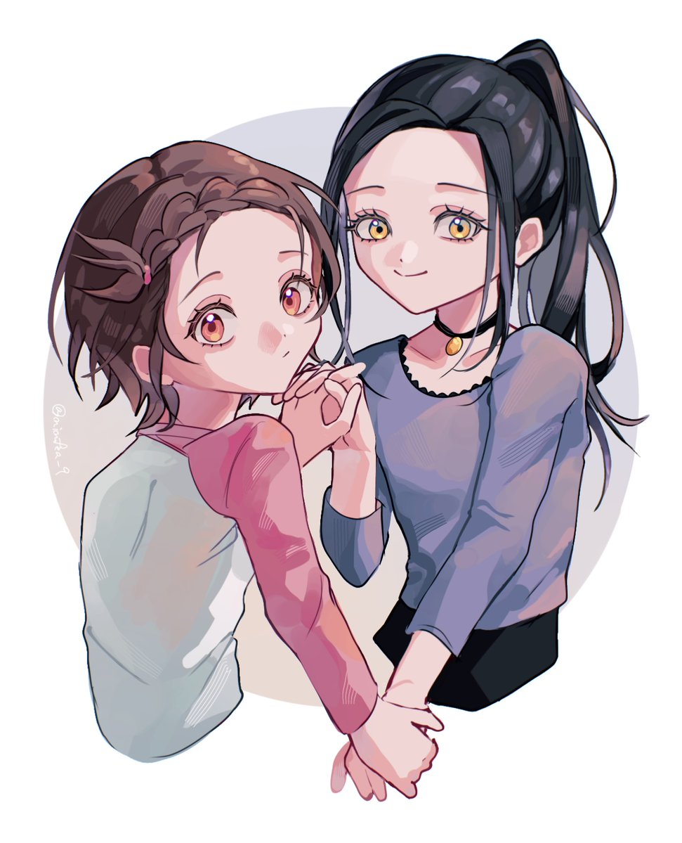2girls, black_hair, brown_hair, closed_mouth, commentary, cropped_torso, expressionless, from_behind, holding_hands, jewelry, kamisaki_hikaru, long_hair, long_sleeves, looking_at_viewer, looking_back, medalist_(manga), multiple_girls, necklace, ninfea_9, ponytail, red_eyes, shirt, short_hair, smile, untranslatable_commentary, upper_body, white_background, yellow_eyes, yuitsuka_inori