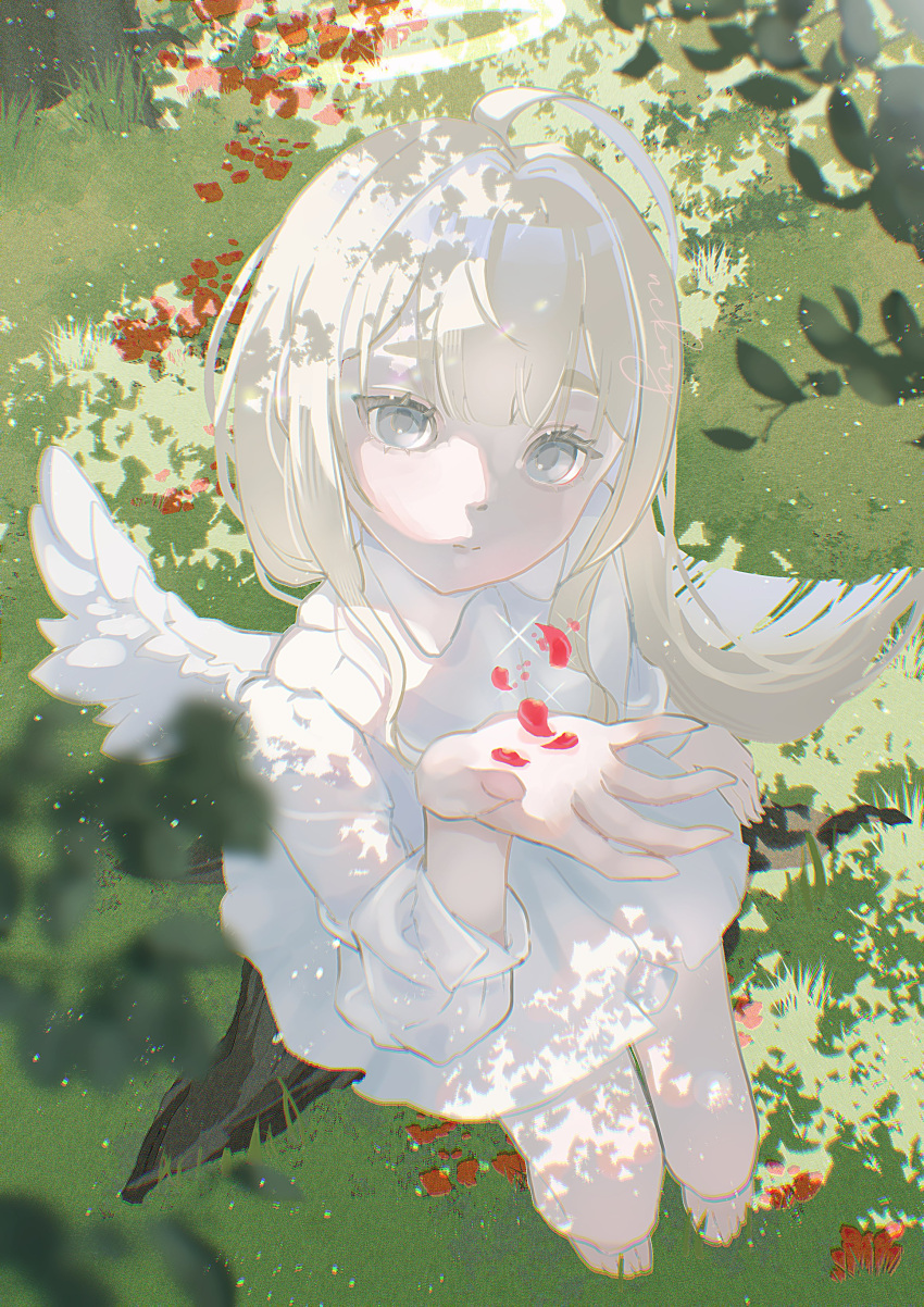 1girl, absurdres, ahoge, barefoot, blonde_hair, blue_eyes, blunt_bangs, blunt_ends