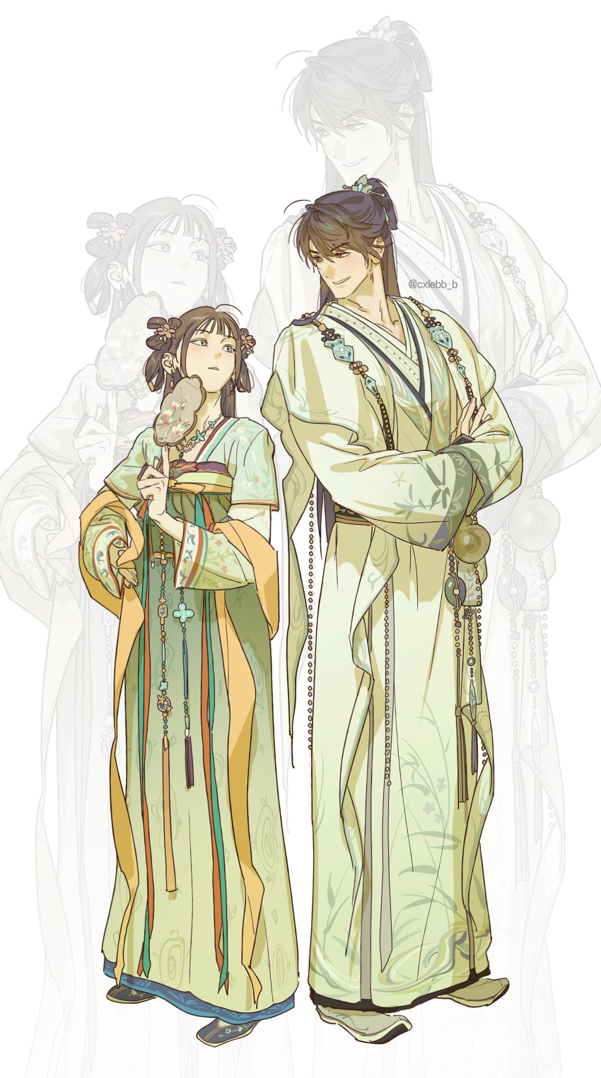 1boy, 1girl, absurdres, blunt_bangs, brown_eyes, brown_hair, caleb_(love_and_deepspace), chinese_clothes, commentary_request, cxlebb_b, full_body, green_hanfu, hand_fan, hanfu, hezi, highres, holding, holding_fan, jewelry, long_hair, love_and_deepspace, parted_bangs, protagonist_(love_and_deepspace), purple_hair, qixiong_ruqun, simple_background, smile, very_long_hair, violet_eyes, white_background, zoom_layer