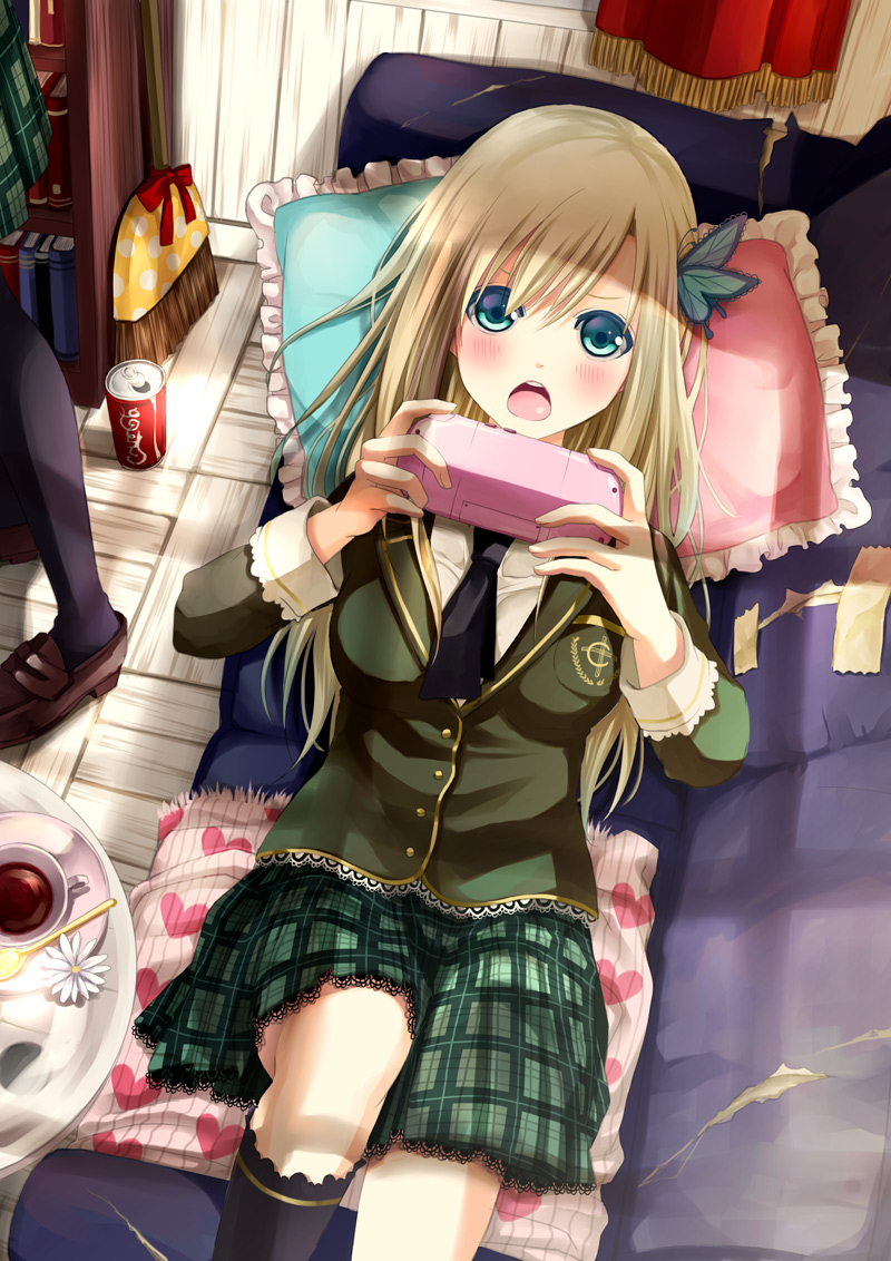 bad_id, bed, black_legwear, blazer, blonde_hair, blush, boku_wa_tomodachi_ga_sukunai, butterfly