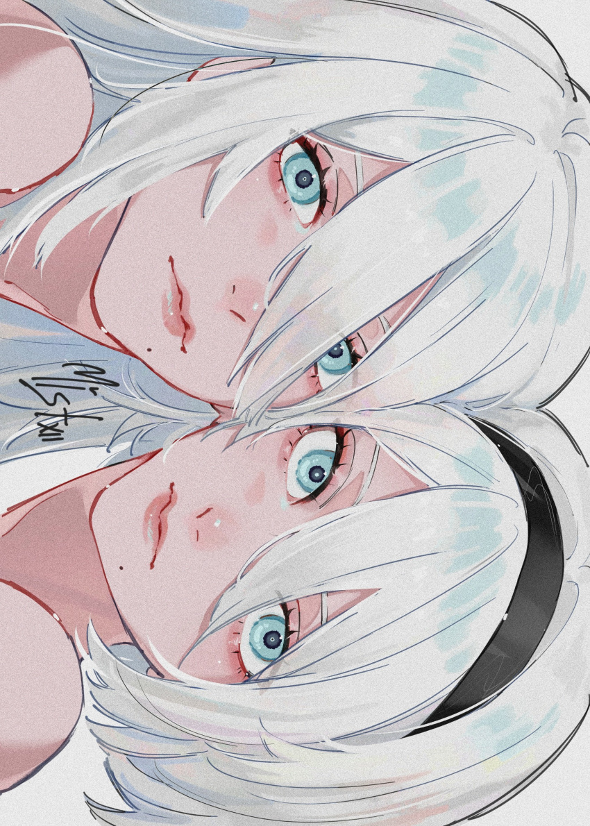 2b_(nier:automata), 2girls, a2_(nier:automata), absurdres, black_hairband, blue_eyes, cheek-to-cheek, commentary