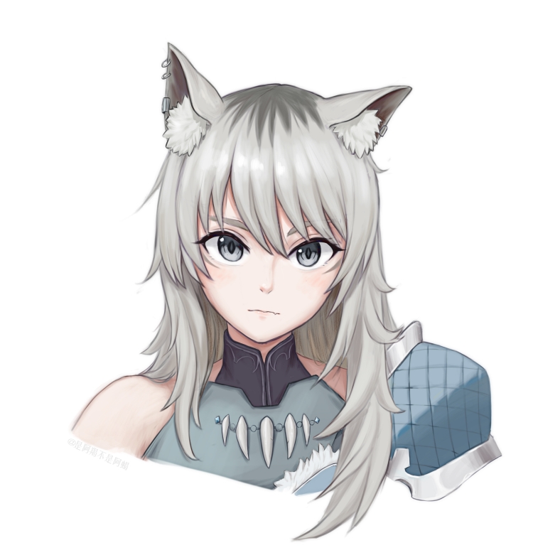 1girl, a_jie, animal_ear_fluff, animal_ear_piercing, animal_ears, chinese_commentary, commentary_request, fang