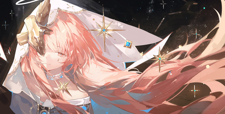 1girl, absurdres, ambience_synesthesia, arknights, bare_shoulders, black_background, closed_mouth, commentary, disembodied_hand, facial_mark, floating_hair, gold_trim, halo, highres, lemuen_(arknights), lemuen_(requiem_vesperis)_(arknights), long_hair, looking_at_viewer, mark_under_eye, ningyingorxiaotu116, official_alternate_costume, one_eye_covered, pearl_choker, pink_eyes, pink_hair, smile, solo, star_pendant, teardrop_facial_mark, traditional_halo, untranslatable_commentary, upper_body, veil, white_halo, white_veil