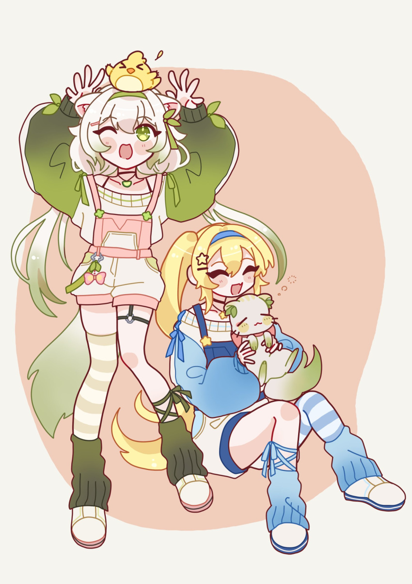 >_<, 2girls, :d, alternate_costume, bird, blonde_hair, blue_hairband, blue_socks